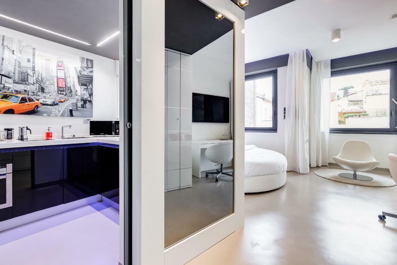 רומא Emerald Luxury Suite Apartment מראה חיצוני תמונה