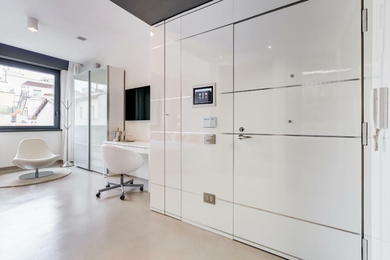 רומא Emerald Luxury Suite Apartment מראה חיצוני תמונה